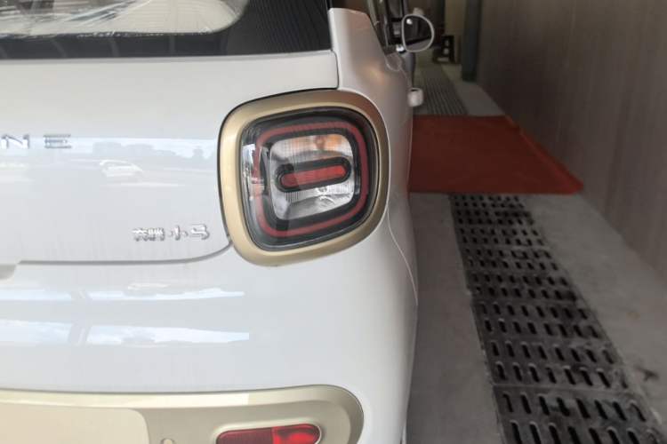 Used Bestune Pony 2026 222km Colorful Horse Right Rear Taillight