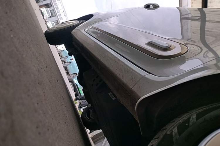 Used Bestune Pony 2026 222km Colorful Horse Right Side Sill