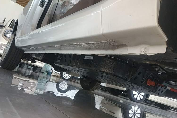 Used Bestune Pony 2026 222km Colorful Horse Right Side Sill