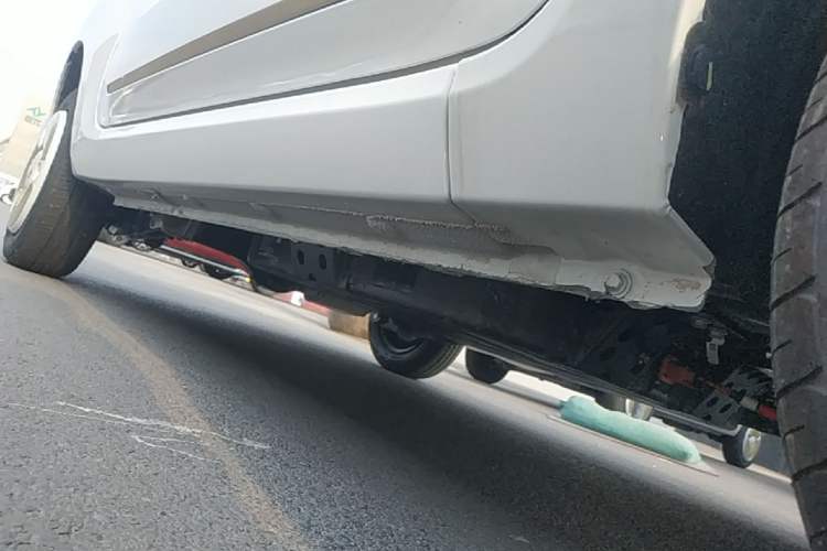 Used Bestune Pony 2026 222km Colorful Horse Right Side Sill