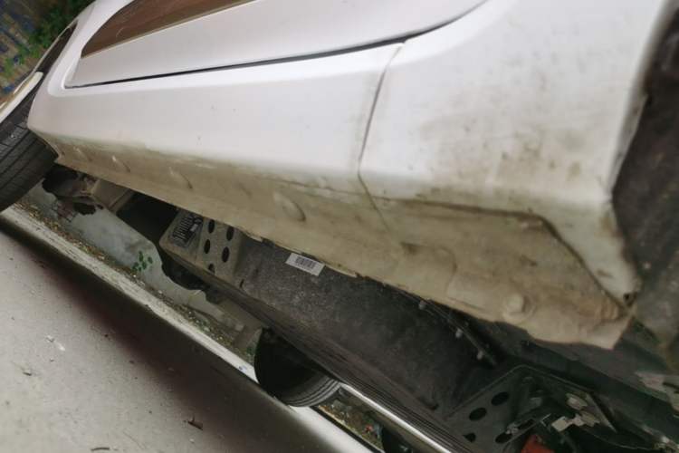 Used Bestune Pony 2026 222km Colorful Horse Right Side Sill