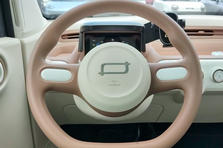 Used Bestune Pony 2026 222km Colorful Horse Steering Wheel