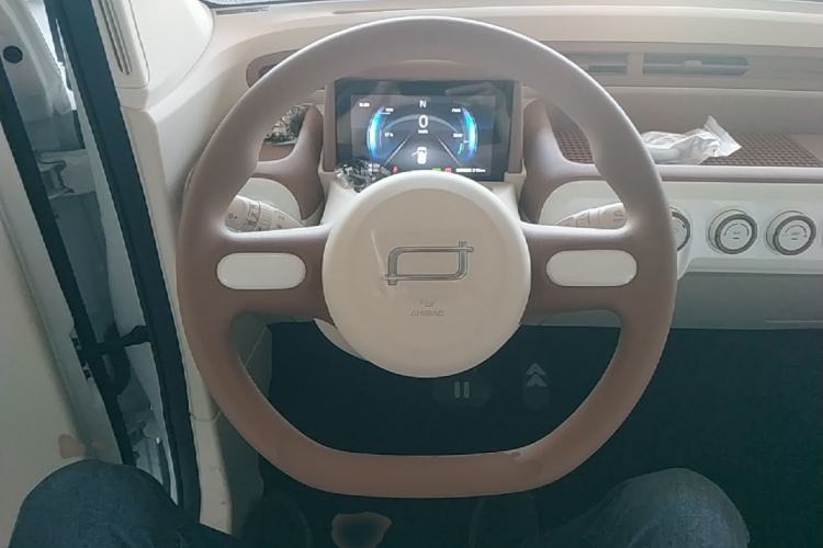 Used Bestune Pony 2026 222km Colorful Horse Steering Wheel