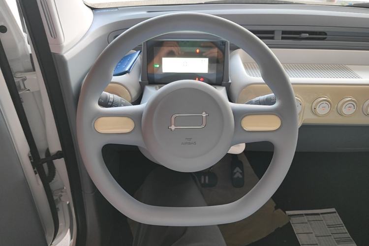Used Bestune Pony 2026 Model 222km Cute Horse Steering Wheel