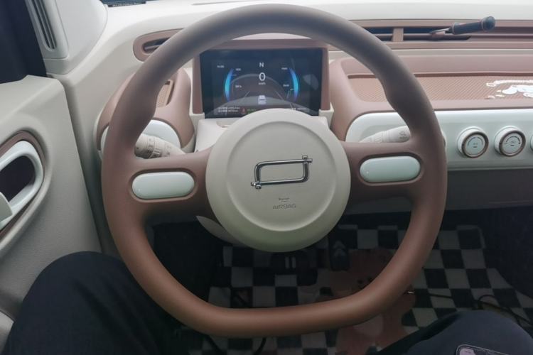 Used Bestune Pony 2026 Model 222km Shining Horse Steering Wheel