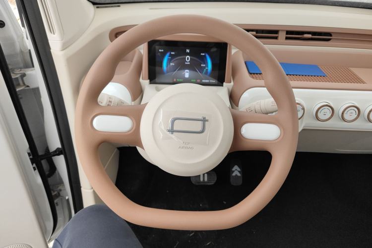 Used Bestune Pony 2026 222km Colorful Horse Steering Wheel
