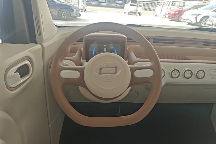 Used Bestune Pony 2026 Model 222km Agile Horse Steering Wheel