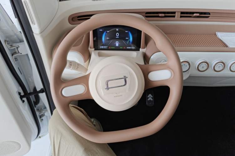 Used Bestune Pony 2026 222km Colorful Horse Steering Wheel