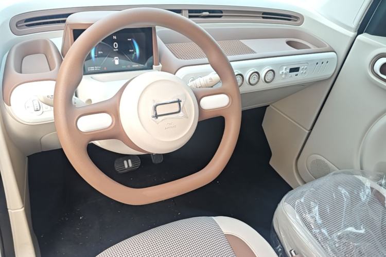 Used Bestune Pony 2026 Model 222km Cute Horse Plus Steering Wheel
