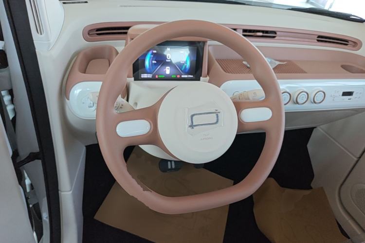 Used Bestune Pony 2026 222km Colorful Horse Steering Wheel