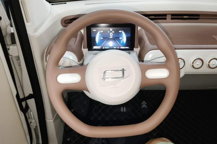 Used Bestune Pony 2026 222km Colorful Horse Steering Wheel