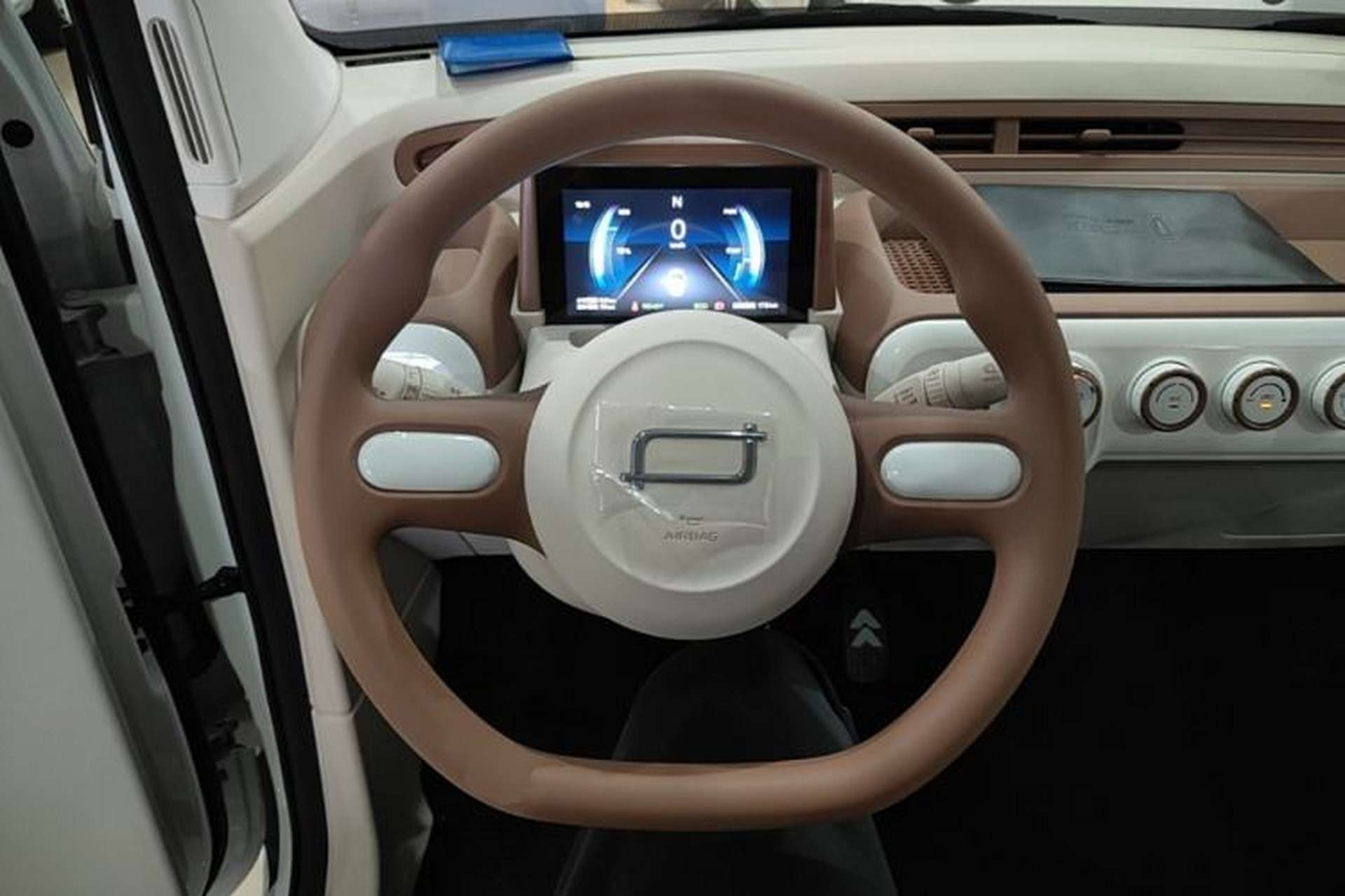 Used Bestune Pony 2026 222km Colorful Horse Steering Wheel