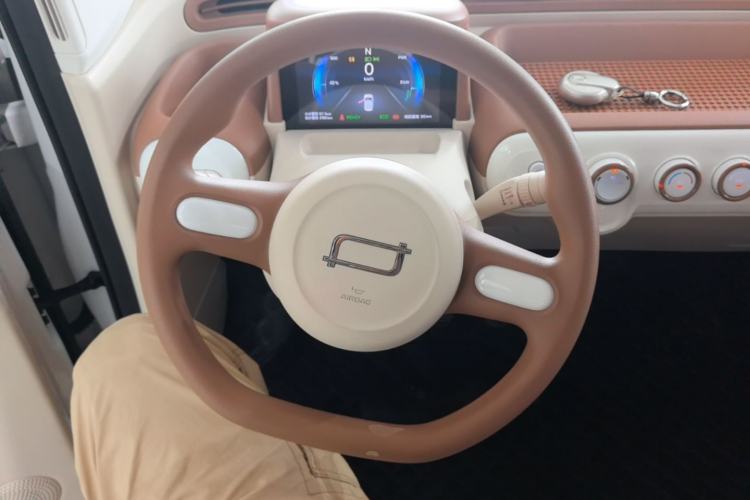 Used Bestune Pony 2026 222km Colorful Horse Steering Wheel