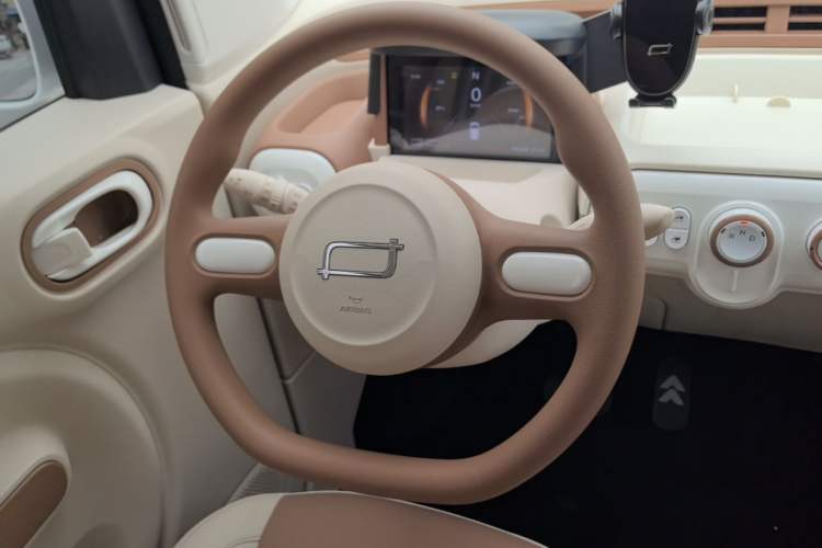 Used Bestune Pony 2026 Model 222km Shining Horse Steering Wheel