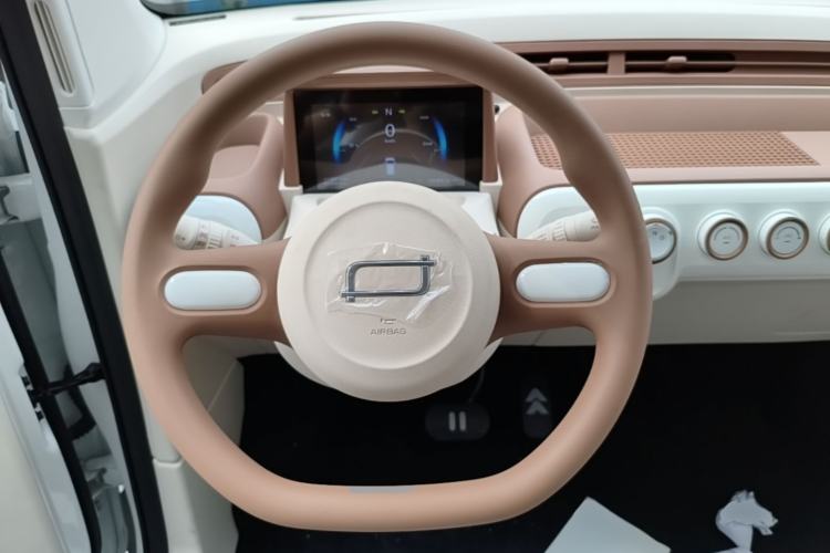 Used Bestune Pony 2026 222km Colorful Horse Steering Wheel