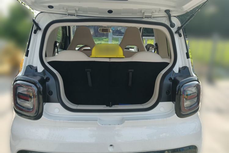 Used Bestune Pony 2026 Model 222km Shining Horse Trunk