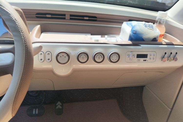 Used Bestune Pony 2026 222km Colorful Horse Audio And AC Panel