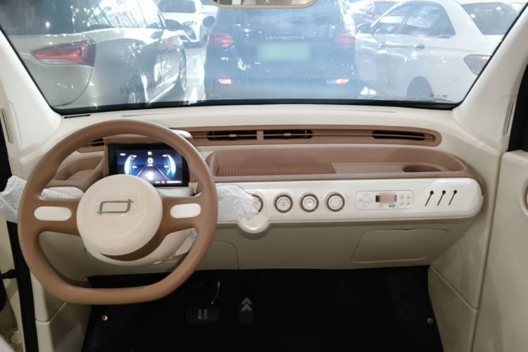 Used Bestune Pony 2026 222km Colorful Horse Center Console