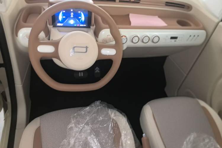 Used Bestune Pony 2026 222km Colorful Horse Center Console