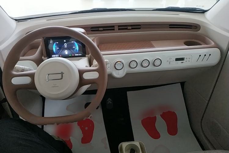 Used Bestune Pony 2026 222km Colorful Horse Center Console