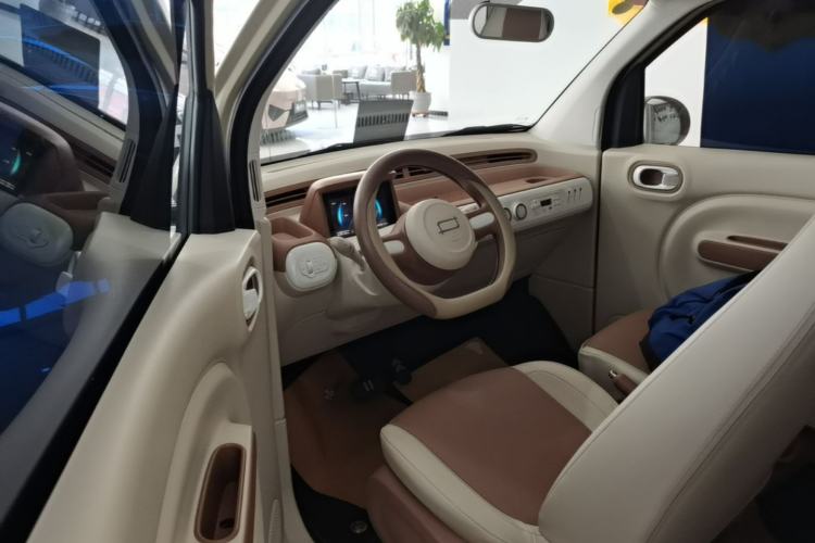 Used Bestune Pony 2026 Model 222km Shining Horse Driver Seat