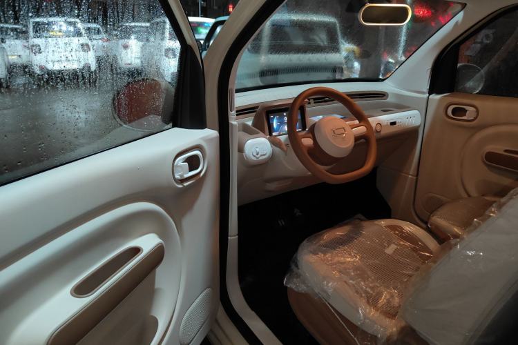 Used Bestune Pony 2026 222km Colorful Horse Driver Seat
