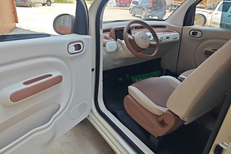 Used Bestune Pony 2026 Model 222km Shining Horse Driver Seat