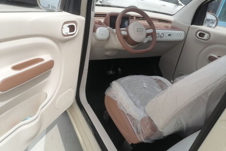 Used Bestune Pony 2026 222km Colorful Horse Driver Seat