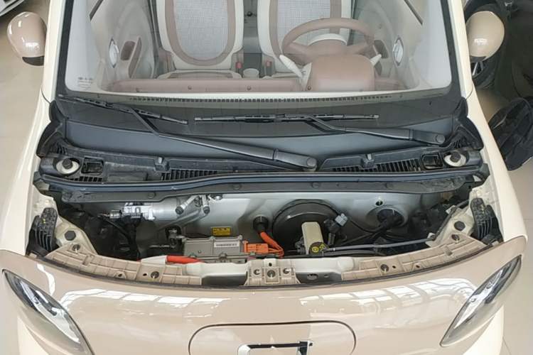 Used Bestune Pony 2026 222km Colorful Horse Engine Bay
