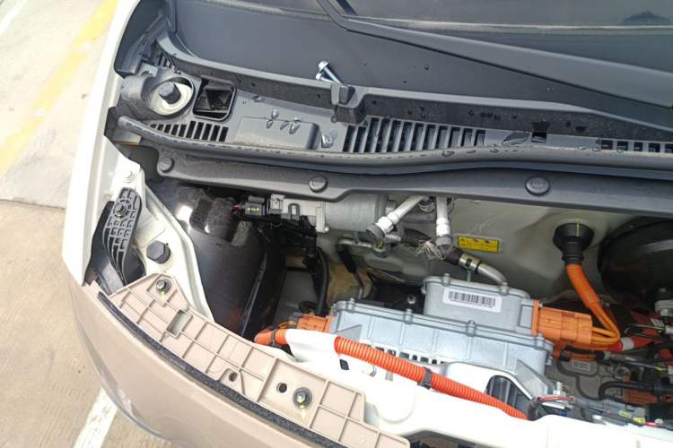 Used Bestune Pony 2026 222km Colorful Horse Engine Bay Right