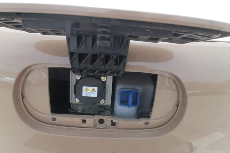 Used Bestune Pony 2026 222km Colorful Horse Engine Bay
