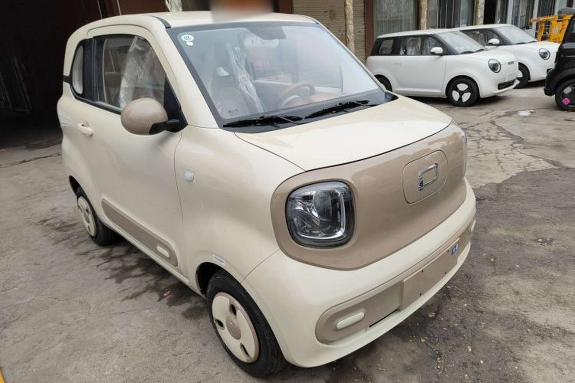 Used Bestune Pony 2026 222km Colorful Horse Exterior 2