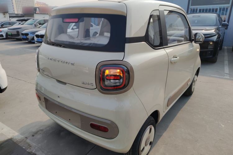 Used Bestune Pony 2026 222km Colorful Horse Exterior 5
