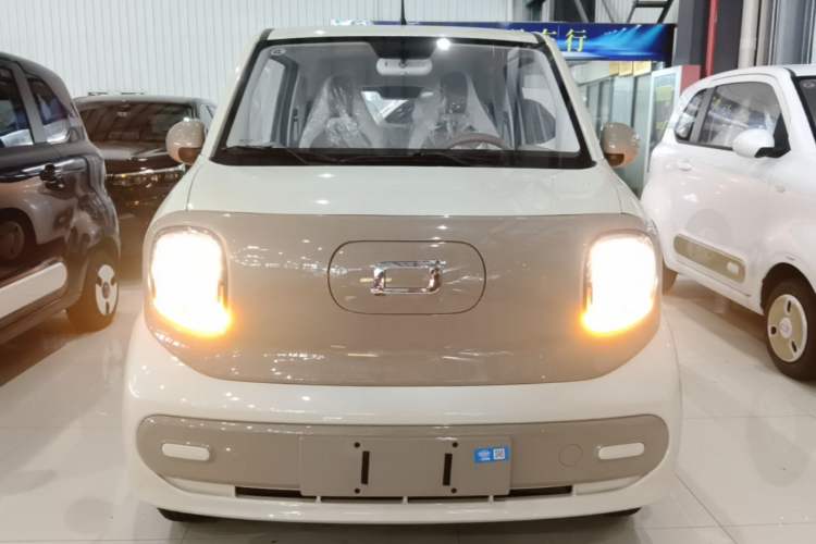 Used Bestune Pony 2026 222km Colorful Horse Front