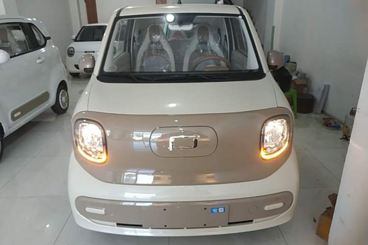 Used Bestune Pony 2026 222km Colorful Horse Front