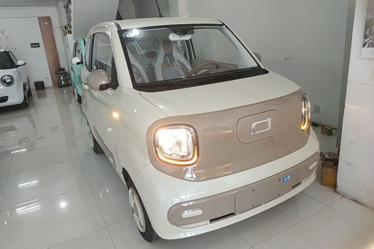 Used Bestune Pony 2026 222km Colorful Horse Front Right 45 Deg