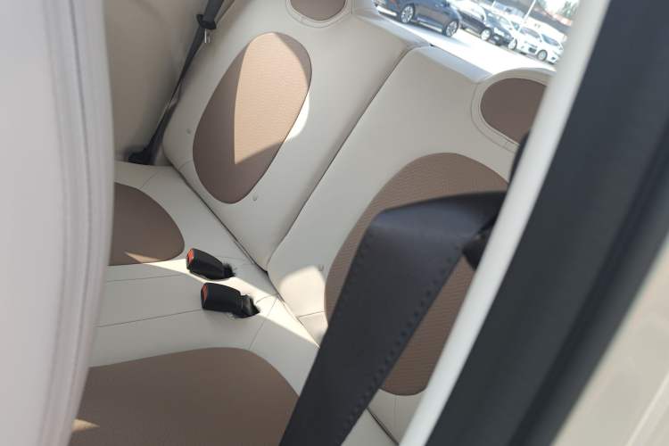 Used Bestune Pony 2026 222km Colorful Horse Interior 4