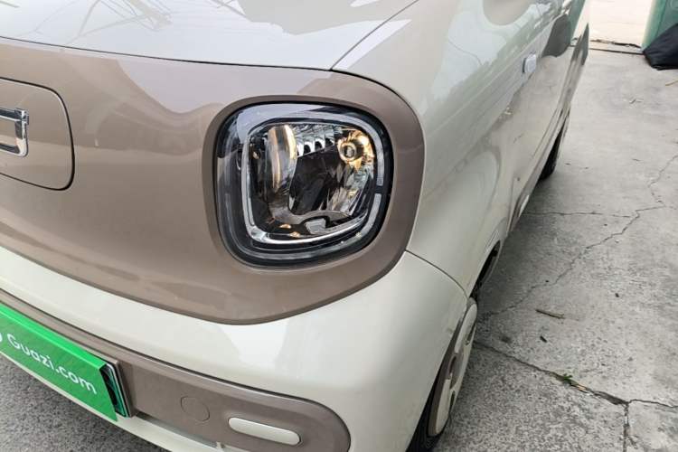 Used Bestune Pony 2026 Model 222km Shining Horse Left Front Headlight