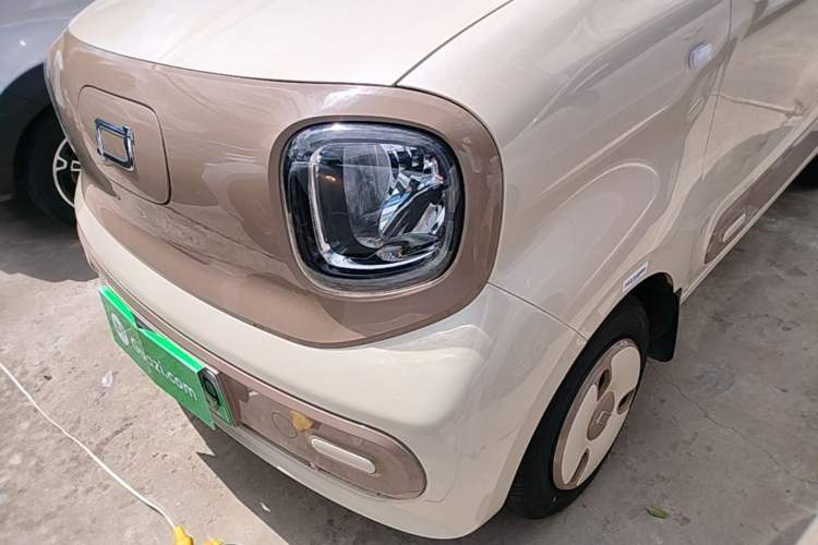 Used Bestune Pony 2026 Model 222km Shining Horse Left Front Headlight