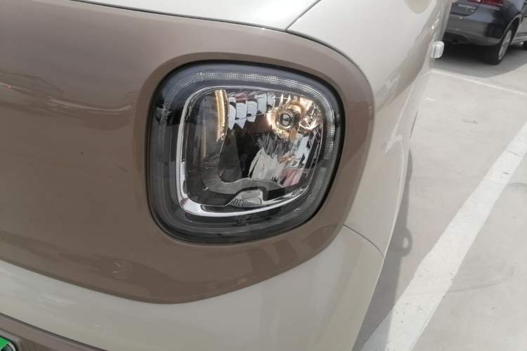Used Bestune Pony 2026 222km Colorful Horse Left Front Headlight