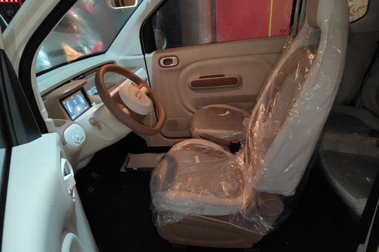 Used Bestune Pony 2026 222km Colorful Horse Left Front Seat