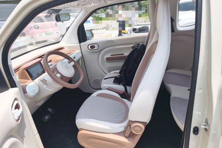 Used Bestune Pony 2026 222km Colorful Horse Left Front Seat
