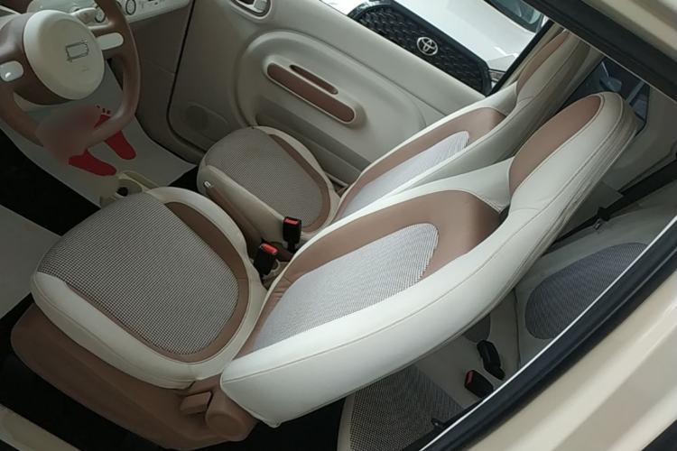 Used Bestune Pony 2026 222km Colorful Horse Left Front Seat