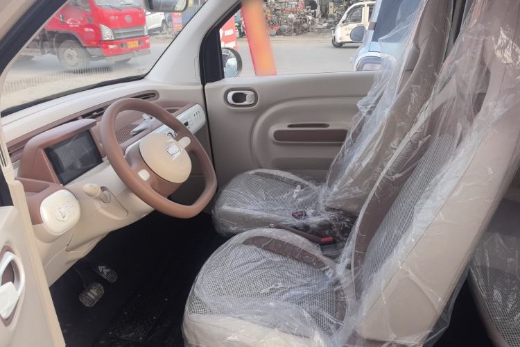 Used Bestune Pony 2026 222km Colorful Horse Left Front Seat