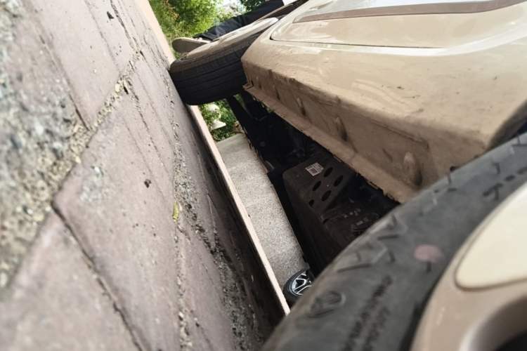 Used Bestune Pony 2026 222km Colorful Horse Left Side Sill