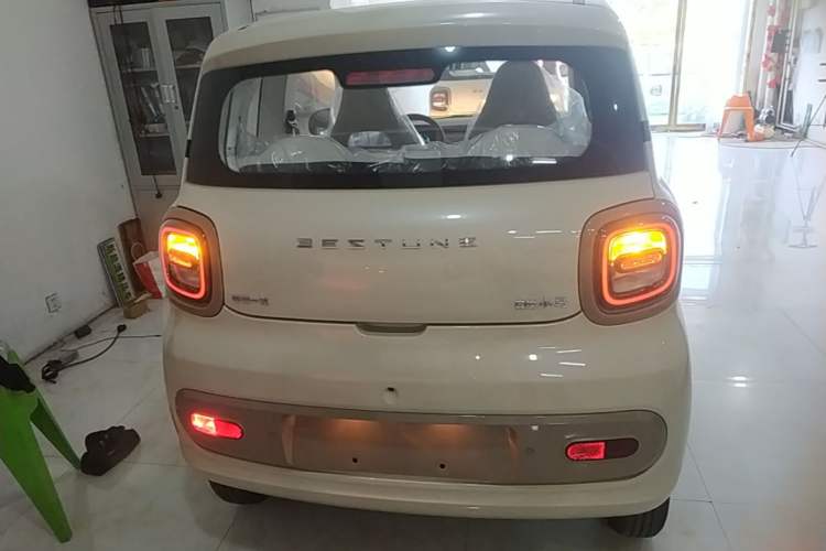 Used Bestune Pony 2026 222km Colorful Horse Rear