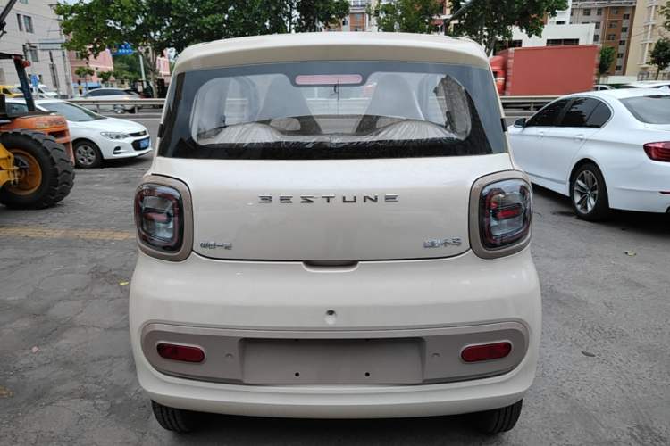 Used Bestune Pony 2026 222km Colorful Horse Rear