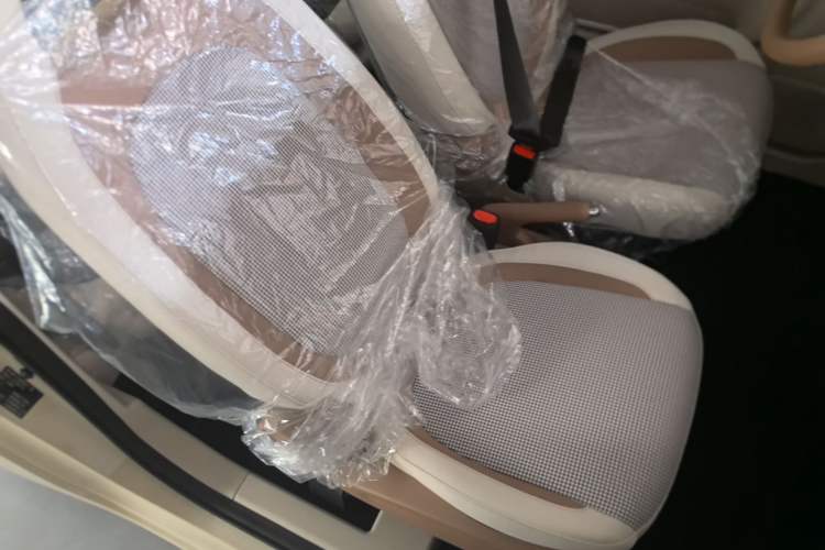 Used Bestune Pony 2026 222km Colorful Horse Right Front Seat