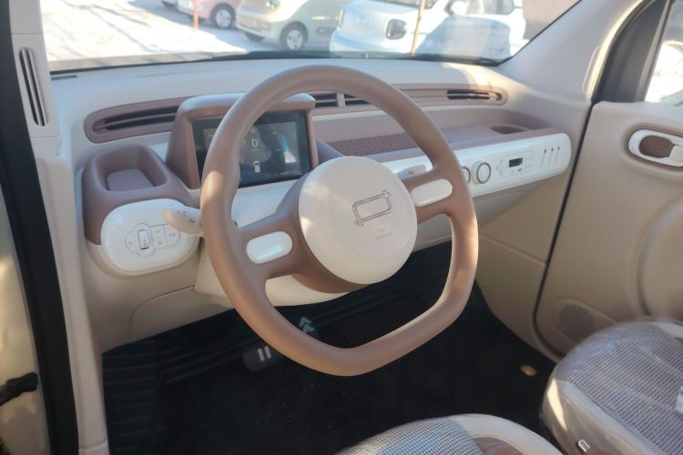 Used Bestune Pony 2026 Model 222km Cute Horse Plus Steering Wheel