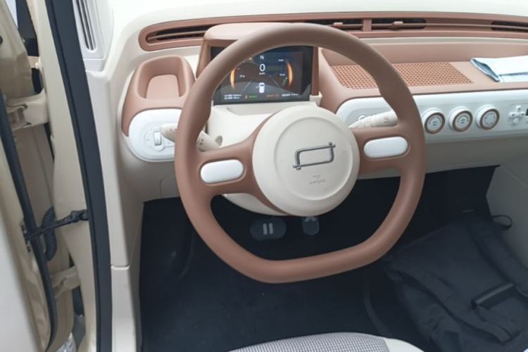 Used Bestune Pony 2026 Model 222km Cute Horse Plus Steering Wheel